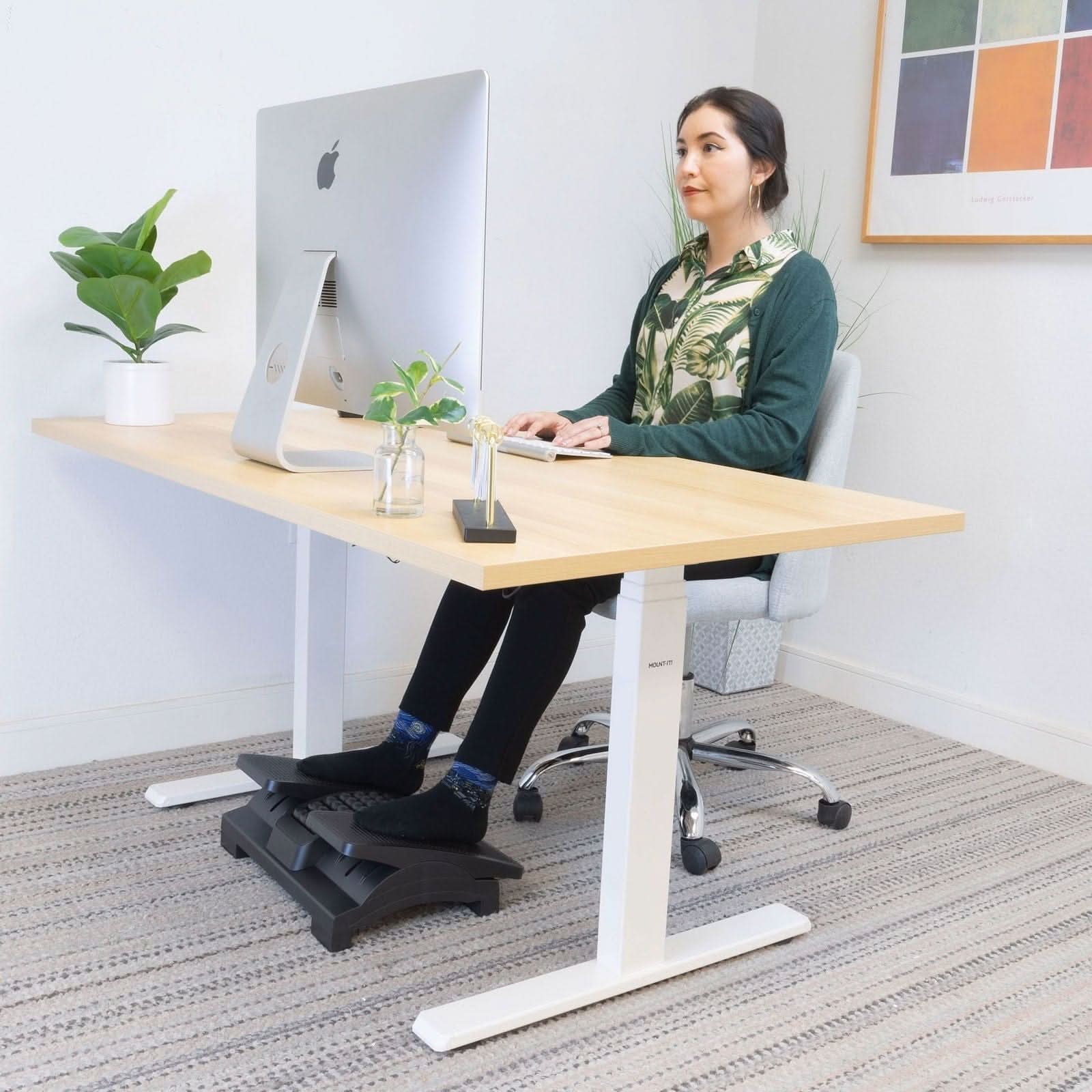 dual-pedal-ergonomic-footrest-mount-it-mi-7811-39683358687387